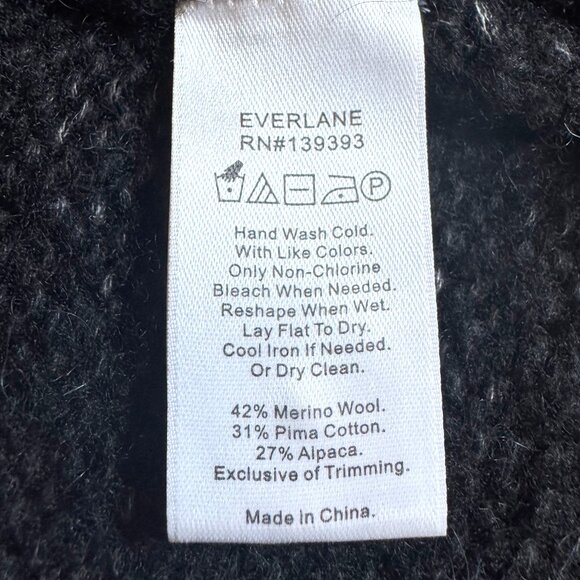 Everlane Cloud Cardigan Sweater Medium Black - Picture 3 of 3
